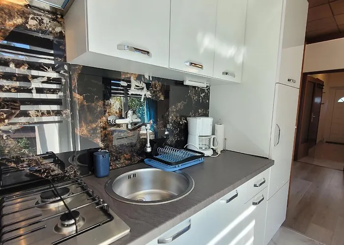 Potnar Zlatko By Interhome * Malinska